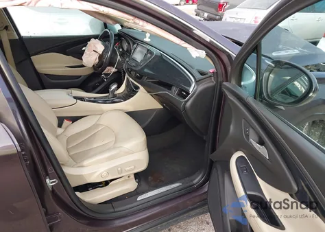 2017 Buick Envision Essence z USA, uszkodzony, nr VIN LRBFXBSA4HD000352